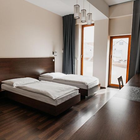 Ah Charlotte City Center Apartment Кошице Екстер'єр фото